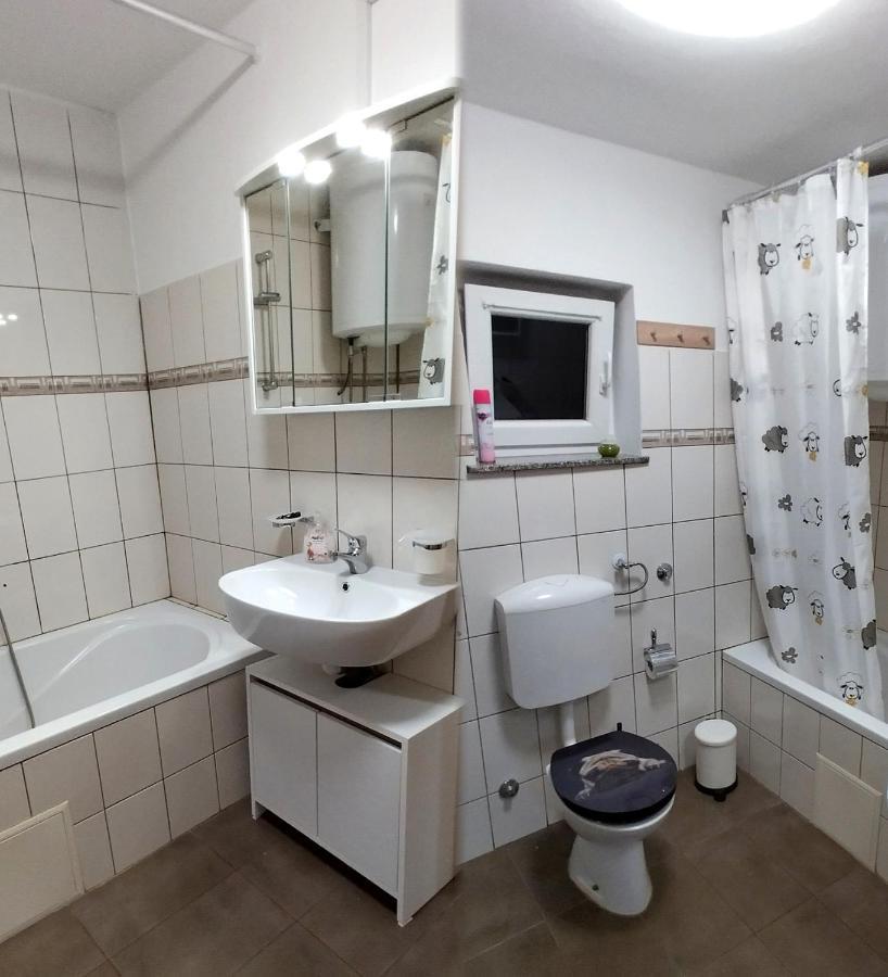 Apartma Val - Марибор Екстериор снимка